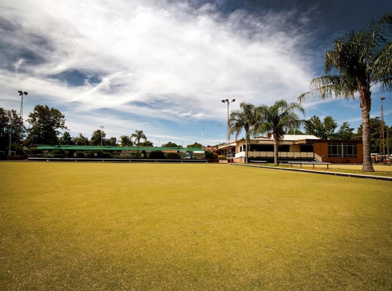 Historic Star Lodge And Station Masters House Narrandera Exterior photo